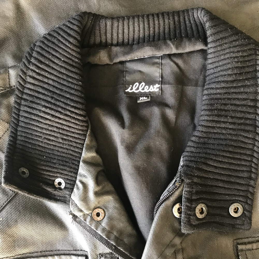 Illest Jacket - Picture 2 of 3